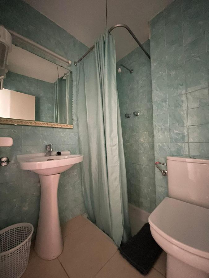 P&R Hostals Maria Rosa Tossa de Mar Extérieur photo