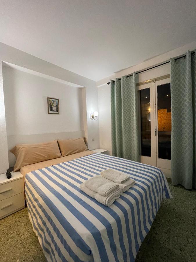 P&R Hostals Maria Rosa Tossa de Mar Extérieur photo